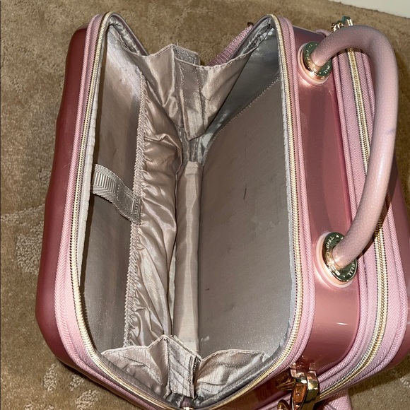 Triforce Pink Hardshell Travel Makeup Case - Picture 5 of 9